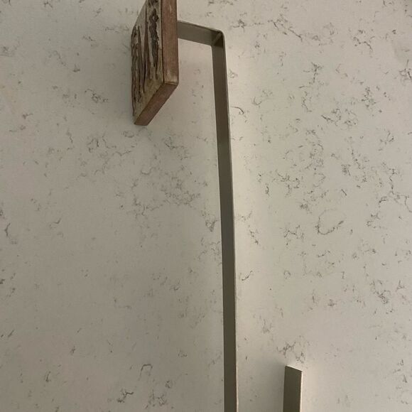 Farmhouse door wreath hanger monogram M - Picture 3 of 4